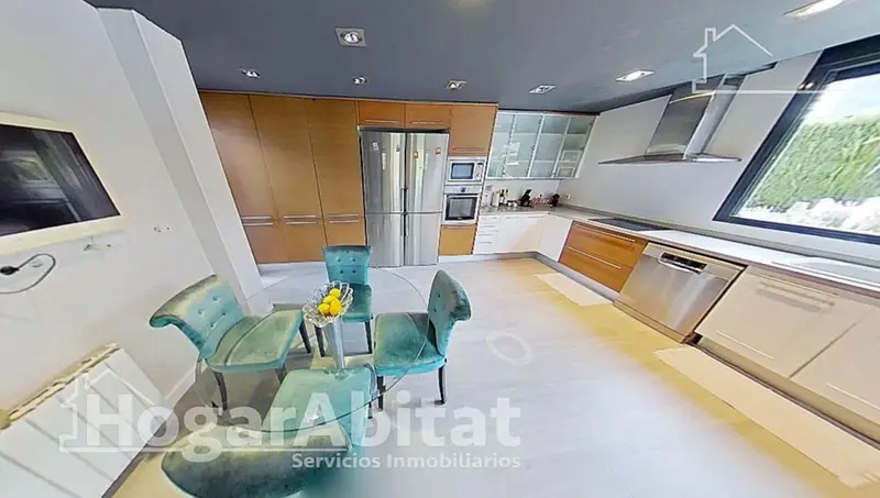 Chalet en Venta Betera Valencia Piscina Garaje 6 Dormitorios