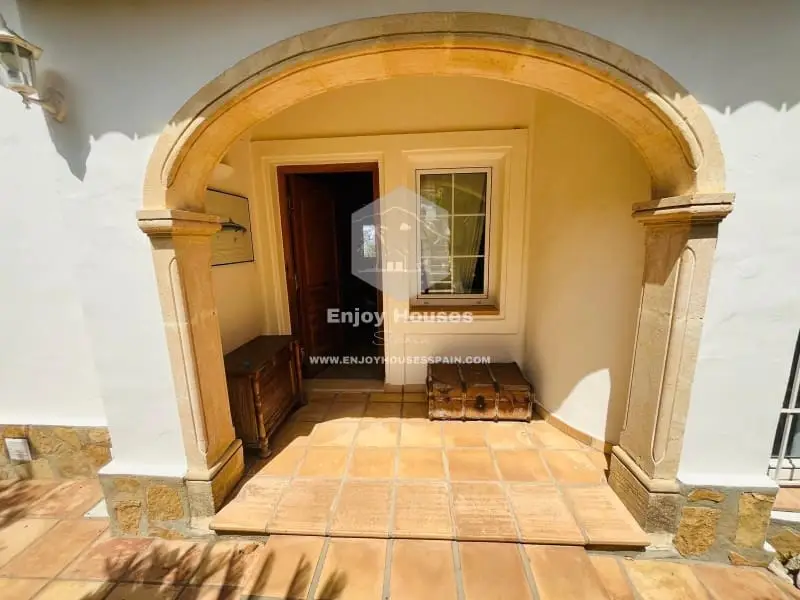 Chalet en alquiler en Costa Nova Jávea 6 dormitorios