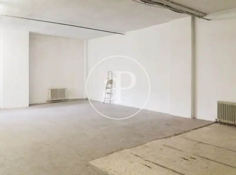 Nave Industrial 2097m2 en Venta 12 Locales Terraza Seguridad 24h
