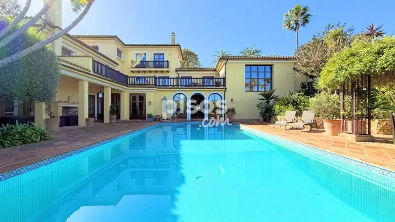 Chalet de Lujo en Sotogrande Alto con Piscina Privada