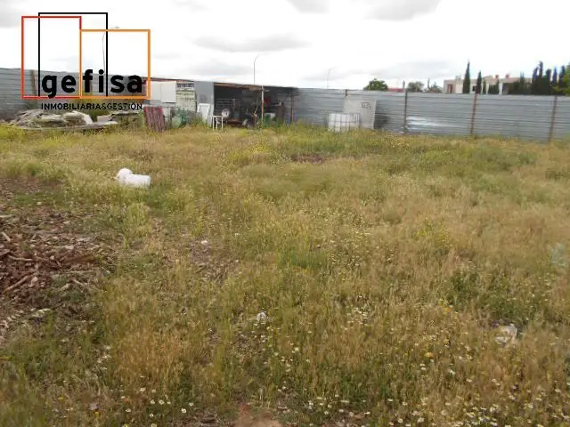 Venta Solar en Nuevo Valdepe
500m2 con Luz y Agua