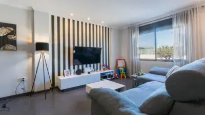Casa adosada reformada en zona tranquila cerca del mar