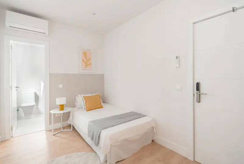 Coliving Madrid: Habitaciones Amuebladas con Servicios Incluidos