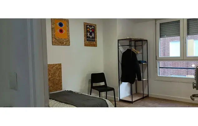 Habitaci	ón 105m	² Ponferrada Alquiler Temporada Media