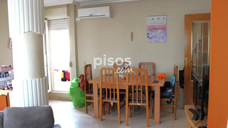 Venta Piso Seminuevo Vila-real Cerca Colegio Escultor Ortells