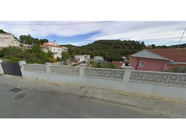 Residencial OKUPA en Cubelles para Inversores