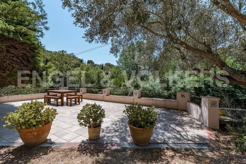Masia señorial en venta Sant Pol de Mar 8 habitaciones