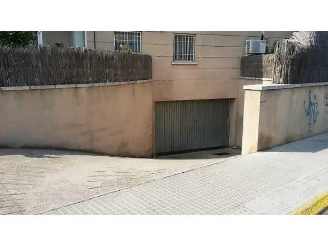 Plaza Parking Venta Cubelles Centro Plaza Vila Ayuntamiento