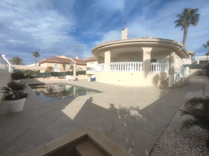 Villa 3 Dormitorios en Benimar Rojales Costa Blanca
