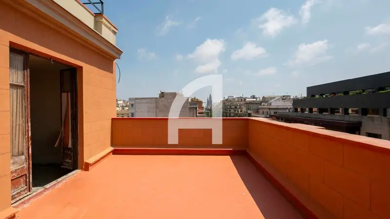 Atico en venta Eixample Barcelona terraza alta gama