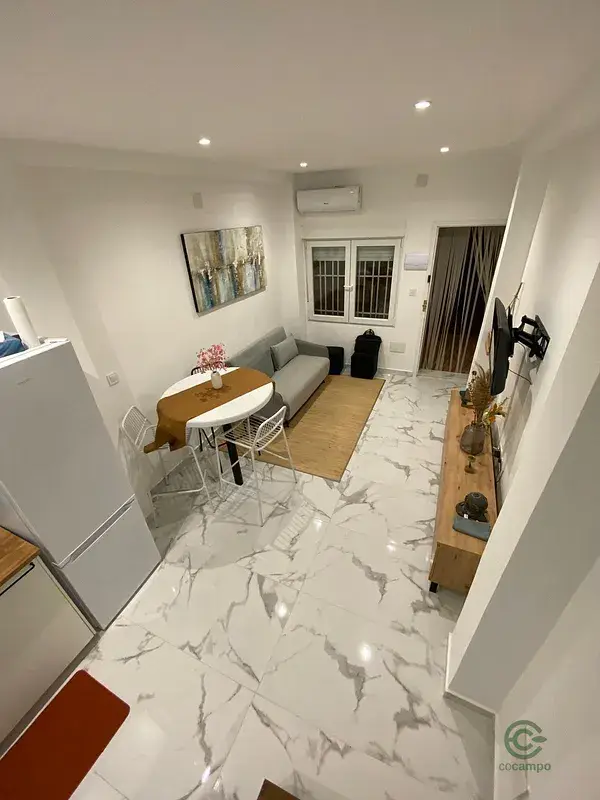 Casa en Torrevieja con Solarium Privado Cerca de la Playa
