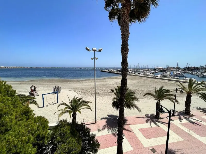 Casa en Primera Linea de Playa Lo Pagan Murcia