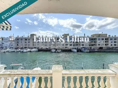 Casa con Amarre en Empuriabrava 12.5x4m
