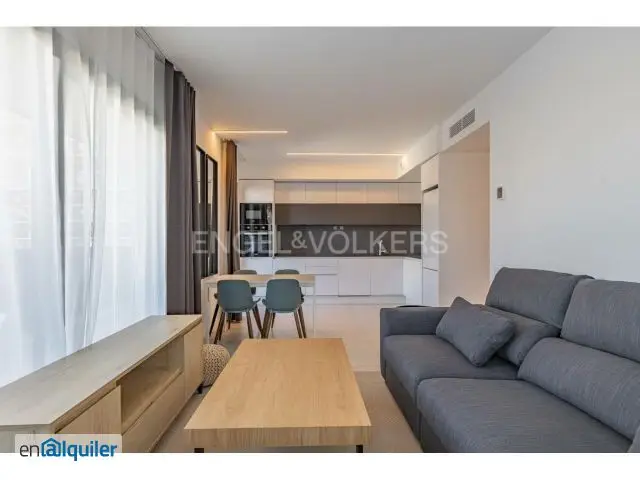 Alquiler Piso Sant Martí Obra Nueva Amueblado Terraza Piscina