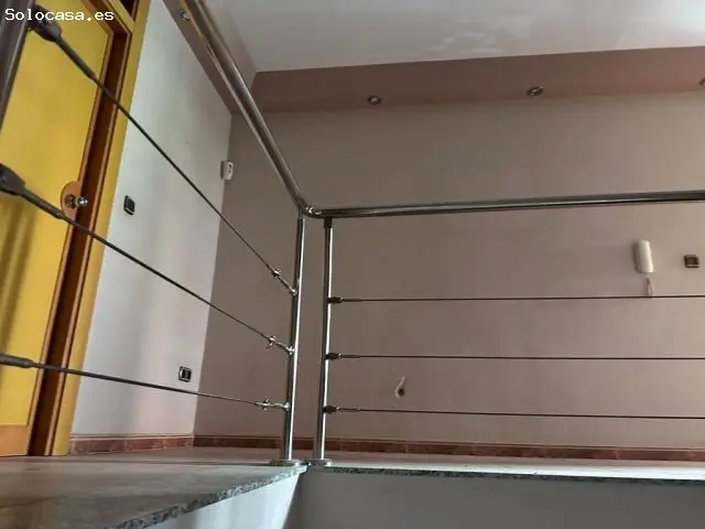 Oficina en Alquiler Almansa 5 Despachos Almacen Entrada Independiente