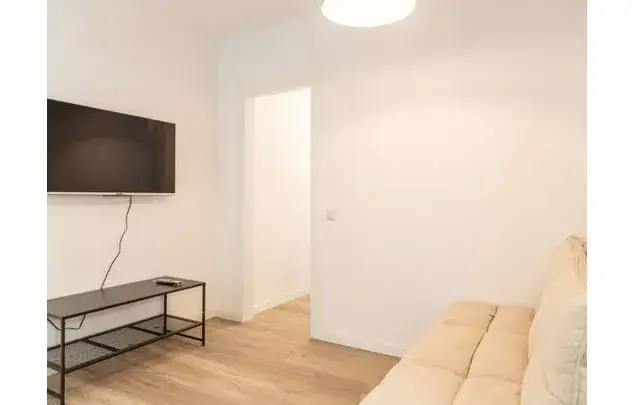 Alquiler Habitaciones 99m2 Madrid Piso Amueblado