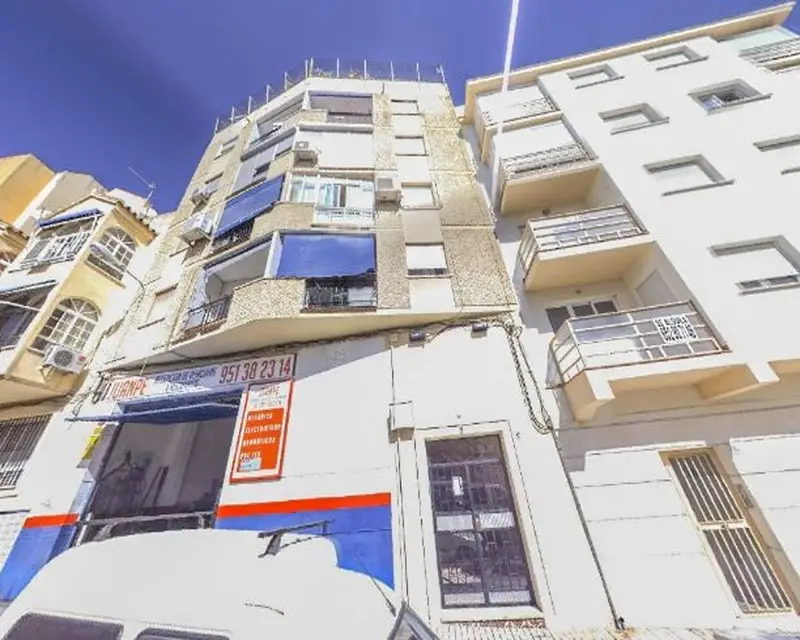 Piso 7059 m2 en Malaga Moreno Nieto