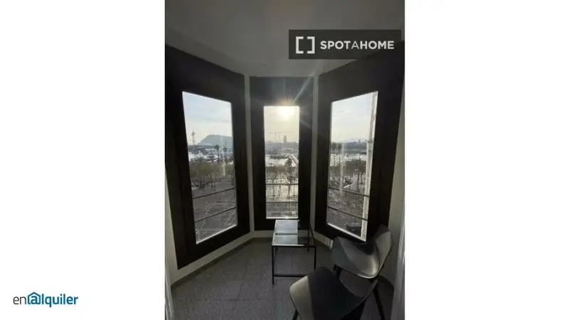 Apartamento 2 Dormitorios Ciutat Vella Amueblado