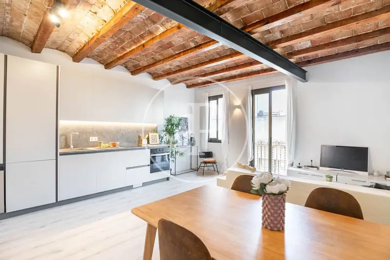 Apartamento en venta en Sants Barcelona 2 dormitorios 2 baños