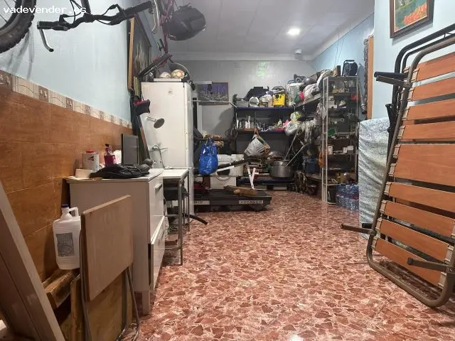 Casa Dos Familias Garage Sabadell Cerca Plaza Granada