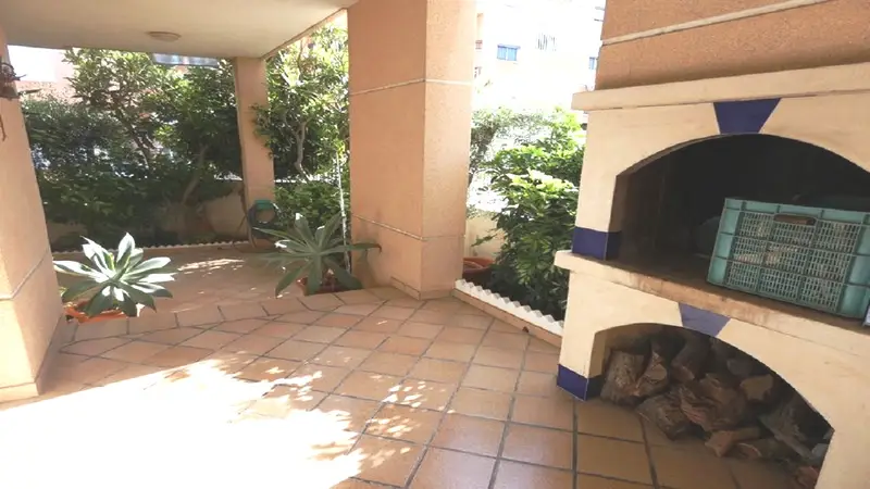 Casa Villa 4 Dormitorios Almoradi Garaje Solarium BBQ