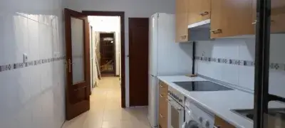 Chalet en Venta en Cigales con Piscina y Padel