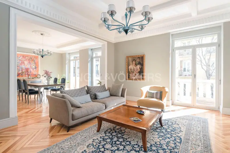 Piso en Alquiler Barrio Salamanca 305m2 5 Dormitorios 4 Baños Terraza