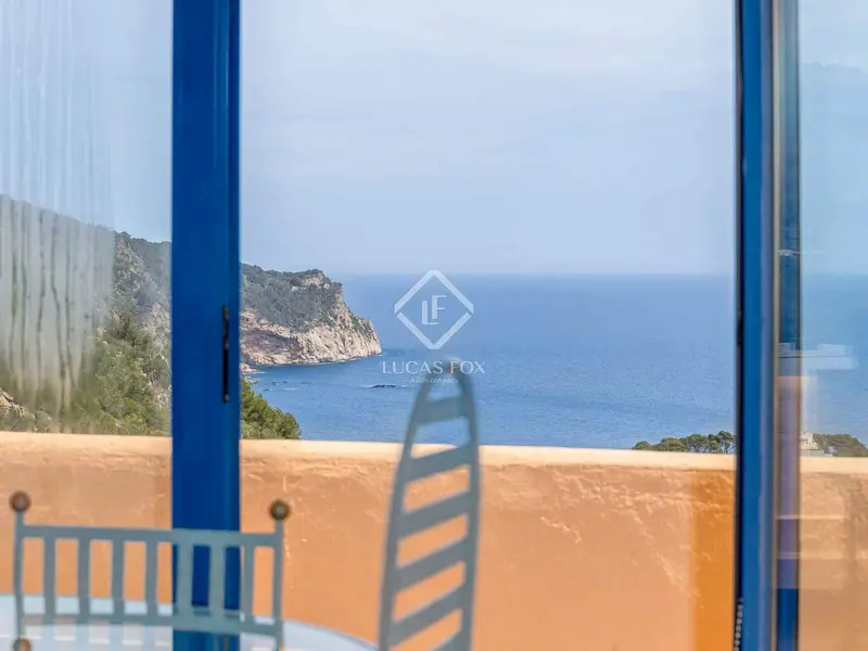 Chalet con Vistas al Mar en Begur Cerca de Aiguablava