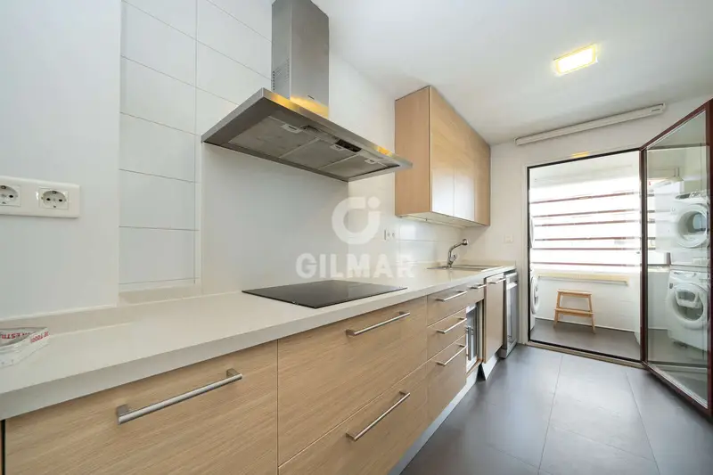 Piso en Alquiler Madrid 2 Dormitorios 2 Baños Terraza Piscina