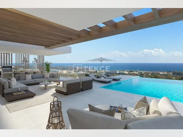 Villas de Lujo con Ascensores en Estepona
