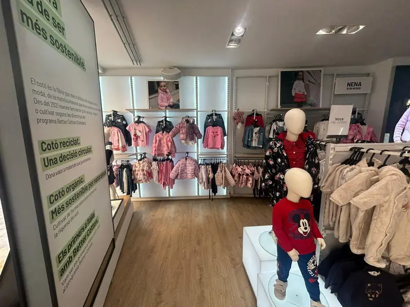 Venta Local Comercial Ropa Infantil Reus Centro