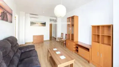 Piso en venta en Calle Ramón y Cajal, 79
