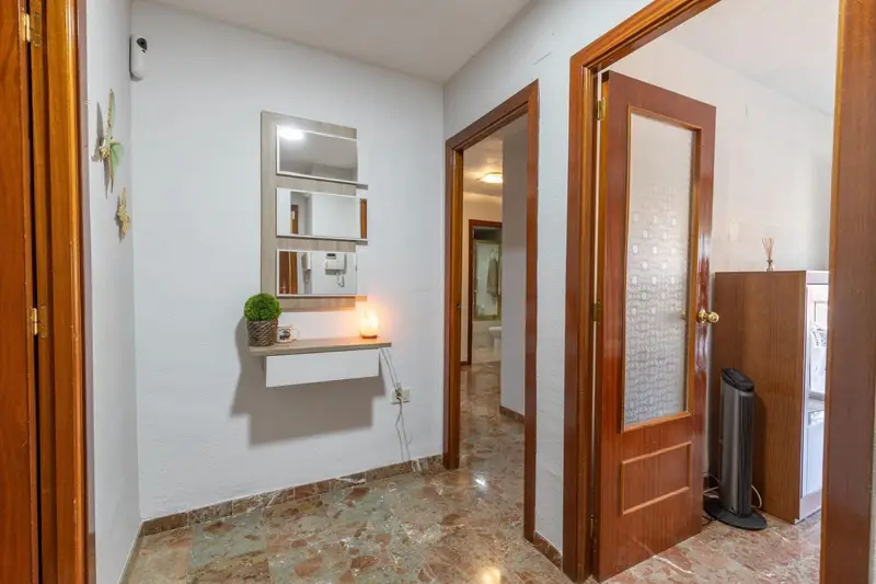 Ático en Venta en Granada Ciudad Ideal para Familias