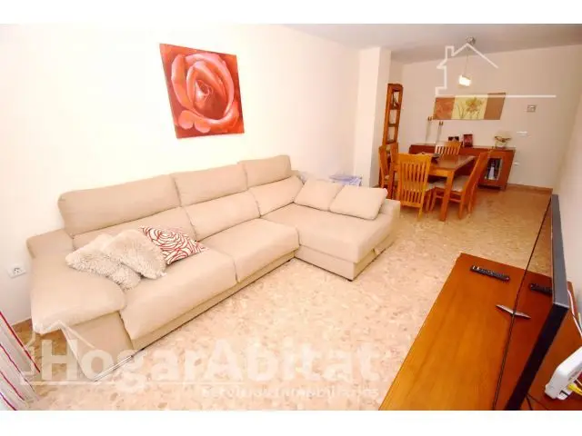 Seminuevo Vila real con terraza garaje y trastero
