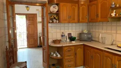 Casa Adosada en Venta Alora 5 Dormitorios Local Comercial