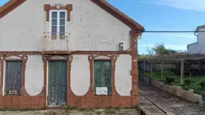 Casa rústica en venta en Barallobre