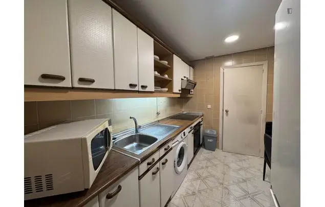 Alquiler Habitacion Madrid 6 Dormitorios Entrevías