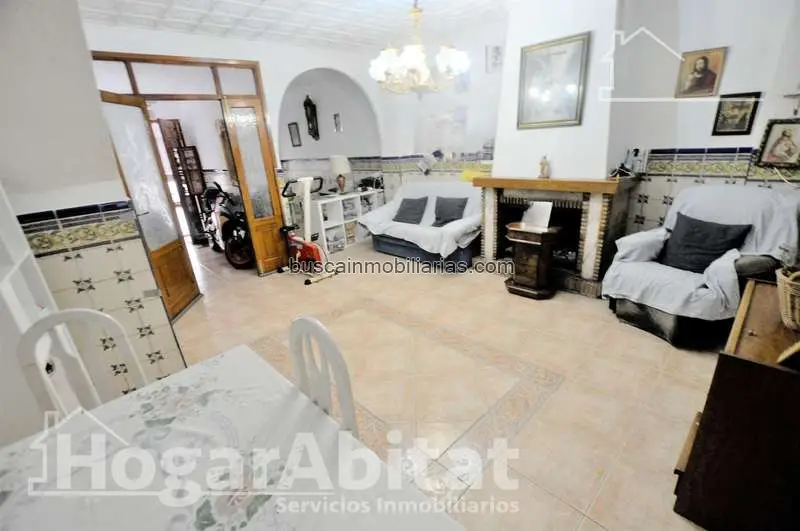 Piso en venta en Fortaleny centro amplio y luminoso con terraza