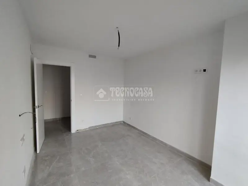 Piso en venta en Linares