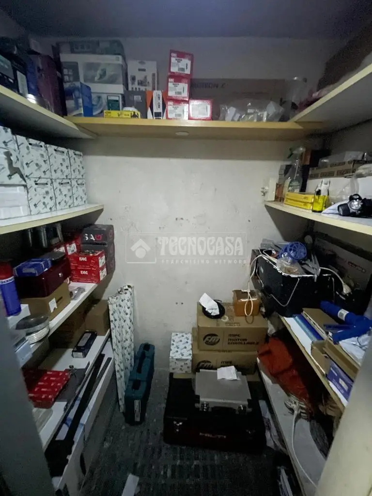 Plaza de Garaje en Venta en Eixample - Sant Antoni