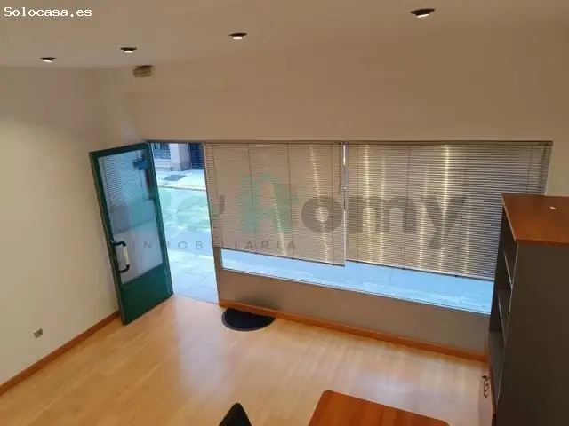 Local Comercial Centrico en A Coruna - Calle San Andres