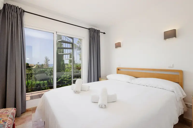 Casa Villa 2 Dormitorios Alquiler Costabella Marbella