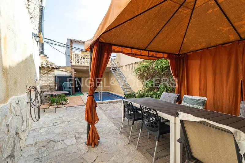 Casa Rural con Piscina en Valencia