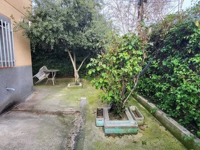 Chalet en Montecarmelo con Jardin y Terraza