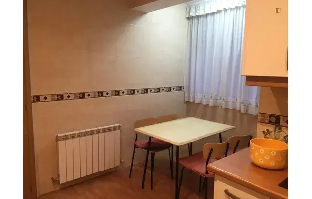 Alquiler Apartamento 5 Dormitorios Madrid Estudiantes Jovenes