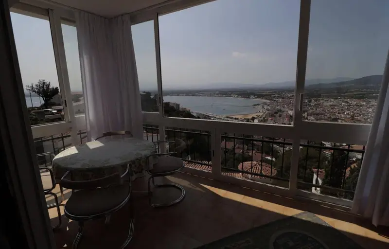 Apartamento con vistas al mar en Roses Girona