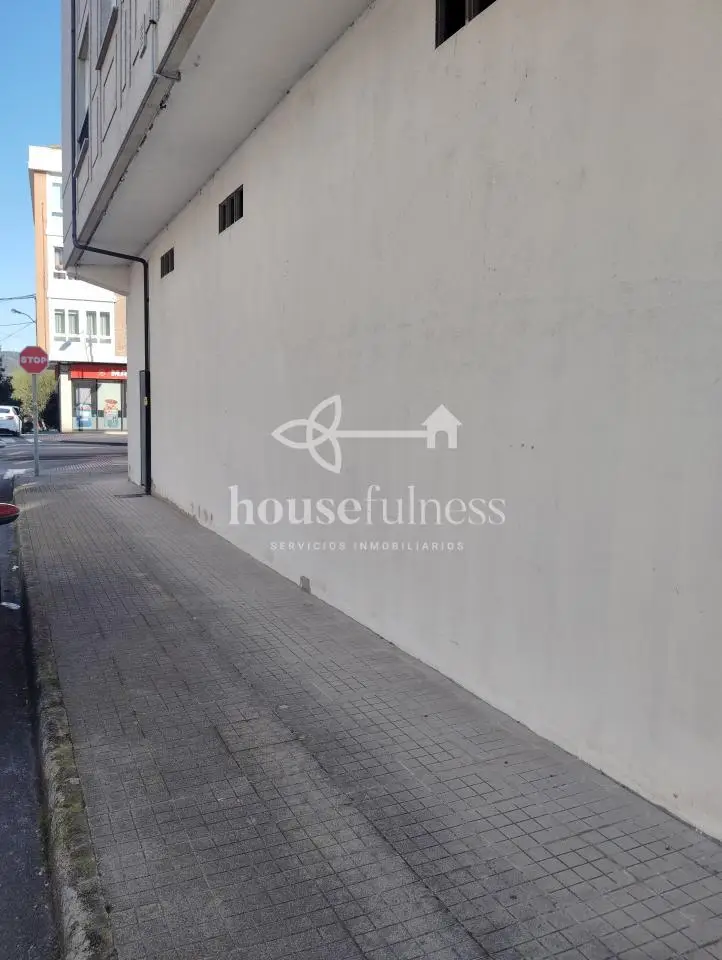 Venta Local Comercial 179m2 Ferrol Calle Catabois