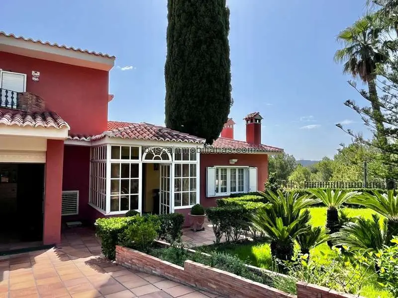 Chalet en venta en Valencia