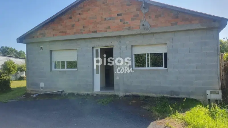 Casa en venta en Calle Lugar Lobomorto, Número 8