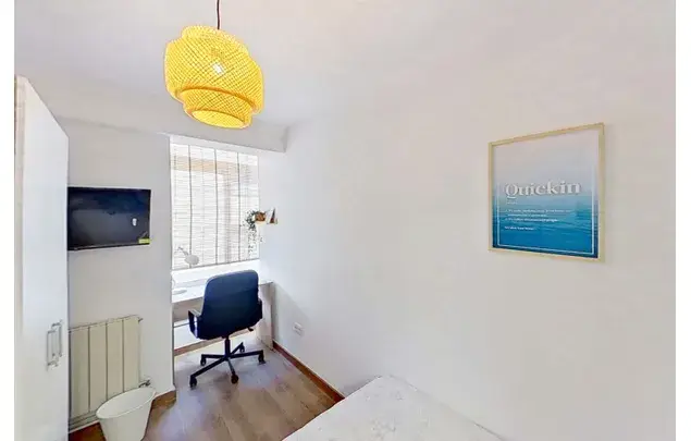 Habitaci	ón 77m	² Zaragoza Alquiler Estancia Media Larga